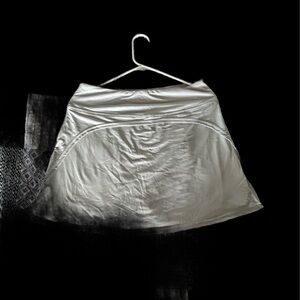 EUC Silver Gray Skorts with Relaxed Fit and Lightweight Fabric. BUNDLE to SAVE